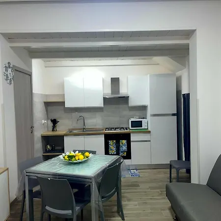Silvia'S House Apartment Castellammare del Golfo Exterior photo